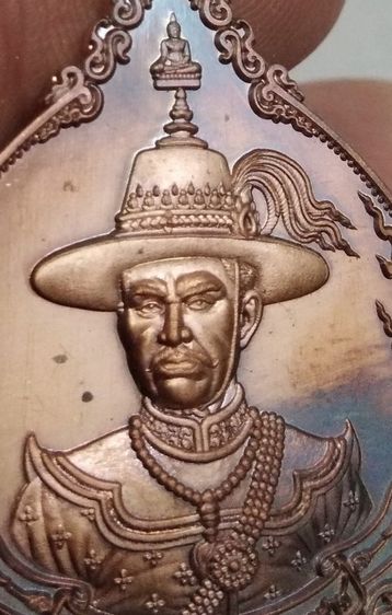 3043-เหรียญพระเจ้าตากสิน มหาราช รุ่นชนะศึก ปราบไพรี เนื้อทองแดง ออกวัดพรานนก อ.อุทัย จ.อยุธยา ปี2562 สวยๆ พร้อมกล่องเดิมๆ