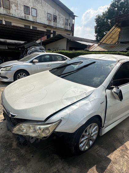 Toyota Camry 2013 2.0 G Extremo Sedan เบนซิน ไม่ติดแก๊ส เกียร์อัตโนมัติ ขาว รูปที่ 2