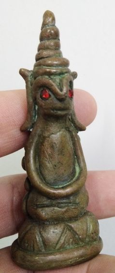 3053-งั่งตาแดงเกศแหลม เนื้อทองเหลืองฐานบัวเล็บช้าง ใต้ฐานอุดกริ่ง เขย่ามีเสียงดัง ขนาดฐาน 3 ซม. สูงรวม 8 ซม รูปที่ 12