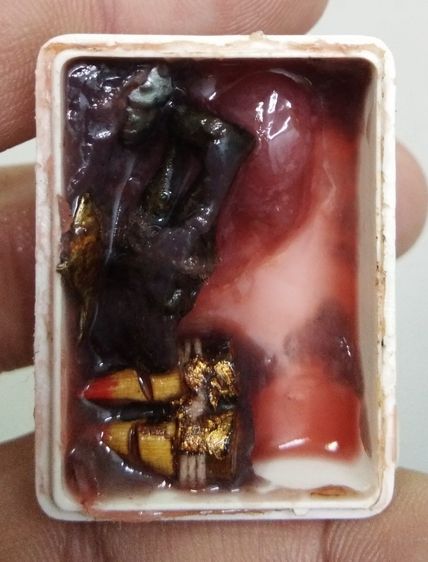 3055-สีผึ้งยอดสเน่หา ครูบาวัง วัดบ้านเด่น จ.ตาก ฝังอิ้นคู่ สาริกา และตะเพียนเงินตะเพียนทอง รูปที่ 4