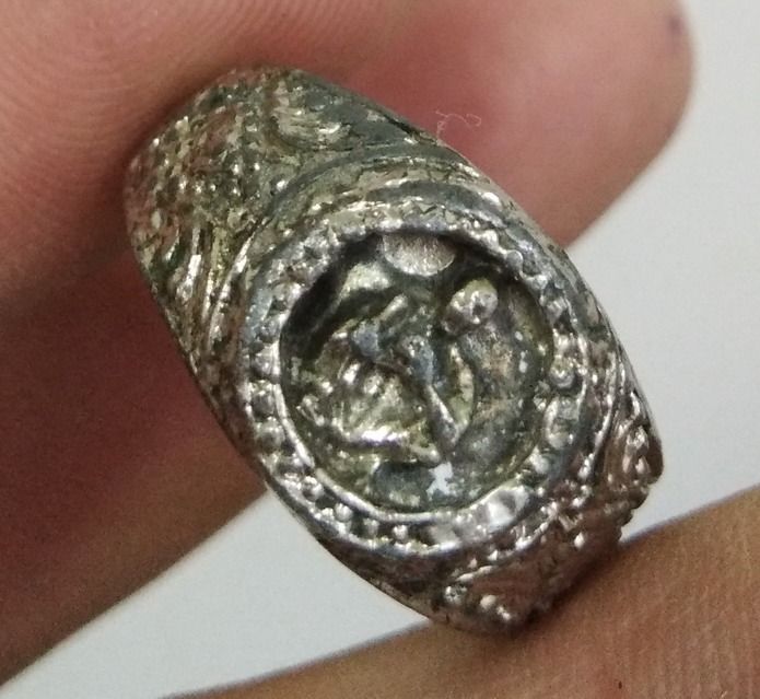 3059-แหวนหลวงพ่อคูณ วัดบ้านไร่ รุ่นเสาร์ 5 ปี 2537 ขนาดเส้นผ่านศูนย์กลาง 19 มม รูปที่ 4