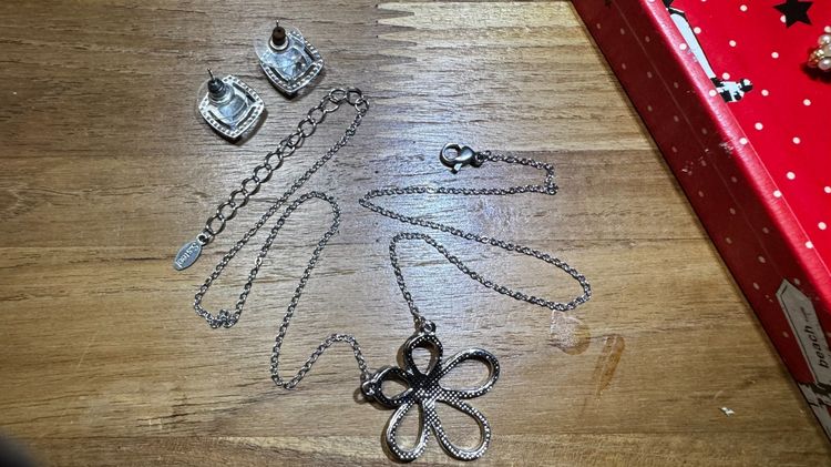 📿🧧 Chinese new year 2026 📿 S.steel สร้อยใบ ☘️ clover 5 แฉก พร้อม ต่างหู งานสวย รูปที่ 3