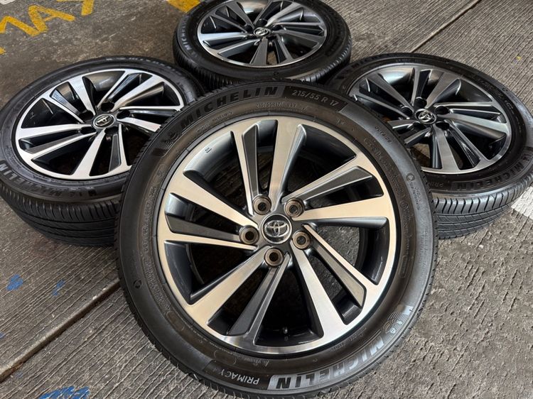 Toyota Camry Extremo ขอบ 17 นิ้ว Top 🔥