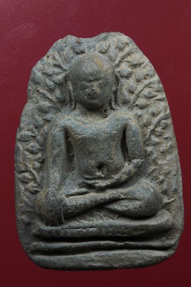 พระเปิมลำพูนสวยๆค่ะเก่าค่ะ