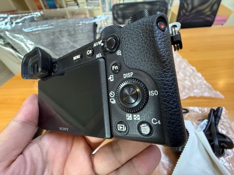 กล้อง Sony A6600 พร้อมเคส SmallRig และกระเป๋า รูปที่ 7