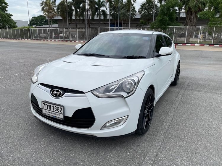 Hyundai Veloster 2013 1.6 Sedan เบนซิน ไม่ติดแก๊ส เกียร์อัตโนมัติ ขาว รูปที่ 3