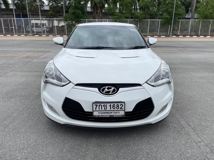Hyundai Veloster 2013 1.6 Sedan เบนซิน ไม่ติดแก๊ส เกียร์อัตโนมัติ ขาว รูปที่ 2