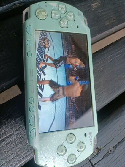 เครื่องเกมส์ Sony psp-2000 ฟ้า สภาพดี มีเมม สายชร์าจ ลงเกมส์ 20กว่าเกมส์ เอาไปลงเพิ่มได้อีก เล่นได้เลย ปุ่มไหลลื่น ไม่สะดุดพร้อมจัดส่งครับ รูปที่ 6