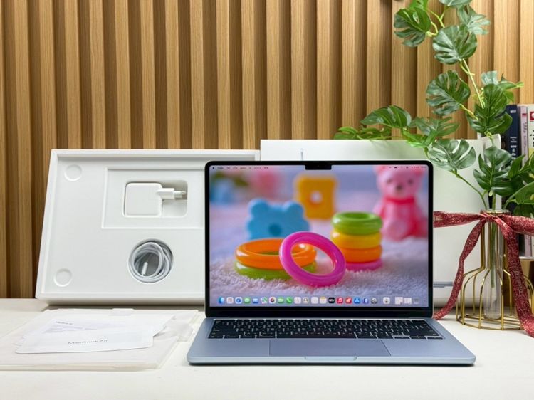 แมค โอเอส 16 กิกะไบต์ อื่นๆ ใช่ MacBook Air 13.6-inch M4 2025 Ram16GB SSD256GB SkyBlue apple care 3 October 2026