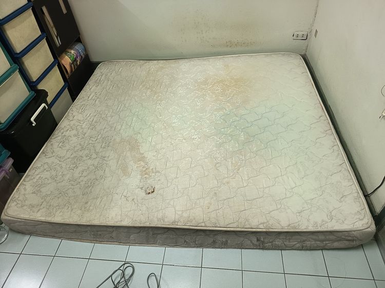 ที่นอนยางพารา 6 ฟุต มือสอง ขายตามสภาพ รูปที่ 2