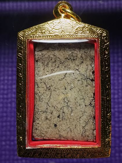 พระสมเด็จวัดระฆัง พิมพ์ใหญ่ รุ่นเเรก สภาพเก่ามาก พระเก่าของบ้านคนโบราณ ผิวเก่าเดิมจากบนหิ้ง ไม่ได้ทำความสะอาด น่าบูชามากครับ รูปที่ 2