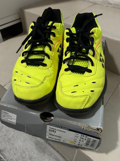 Yonex Power Cushion 65R2 รหัสรุ่น SHB-65R2EX