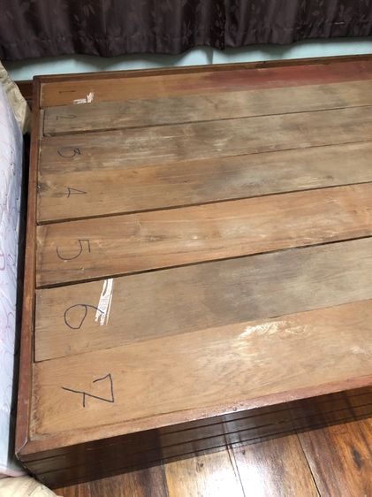 เตียงไม้สัก 5 ฟุตของเก่า รูปที่ 2