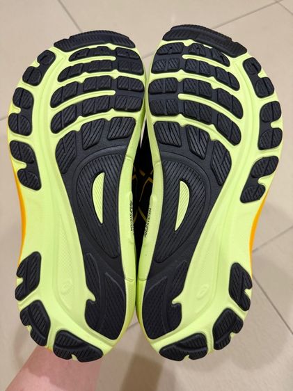 รองเท้าผู้ชาย Asics Kayano31 หน้ากว้าง 2E ไซส์ 9US (42.5EUR) ของแท้ สภาพแค่ลองสวม รูปที่ 9