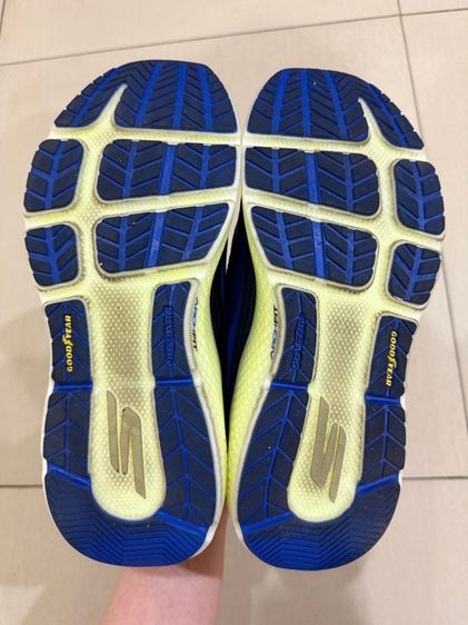 รองเท้าวิ่งผู้ชาย Skechers Max Road6 ไซส์ 8US (41EUR) ของแท้ สภาพใหม่มาก รูปที่ 8
