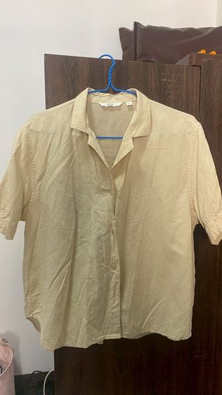 เสื้อผ้ายูนิโคล่แท้เนื้อดี ขายเพียงครึ่งราคาก็พอ ฟรีค่าจัดส่งด่วน  จากเดิมราคา 800