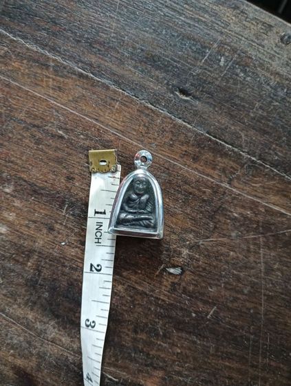 พระรูปหล่อสีดำ 1 องค์ รูปที่ 15