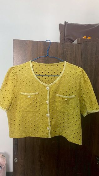 เสื้อขายถูกขายเหมา 5 ตัว (2 แถม 3 )จากเดิม 900บาท ขายแค่ 350
