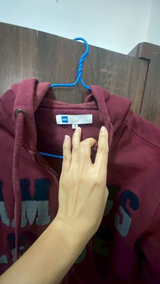 เสื้อฮู๊ดผ้าอย่างดี ของเอทูแซต แถมฟรี 1 ตัว  จากเดิมราคา 490 รูปที่ 4