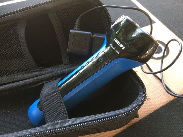 ขายเครื่องโกนหนวด Philips สภาพใหม่มีกล่องเก็บ รูปที่ 5