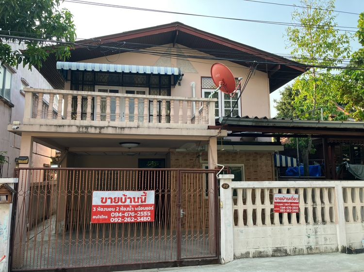 บ้านเดี่ยว 2 ชั้น 3 ห้องนอน 2 ห้องน้ำ