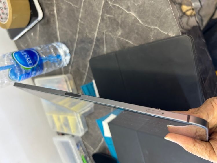 ขาย iPad pro12.9 M1 gen5 256g cellular บอดี้มีรอยเคสกัดบางจุด มีแค่เครื่อง ใช้งานปกติ ราคา 19500บาท นัดรับกทม รูปที่ 8