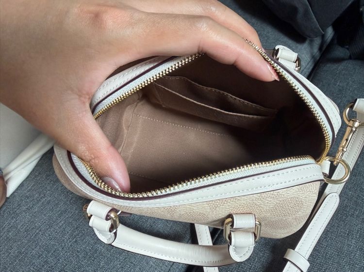 Coach รูปที่ 6