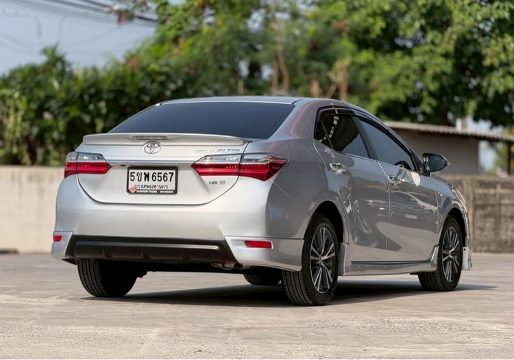 Toyota Altis 2018 1.8 V Sedan เบนซิน ไม่ติดแก๊ส เกียร์อัตโนมัติ เทา รูปที่ 4