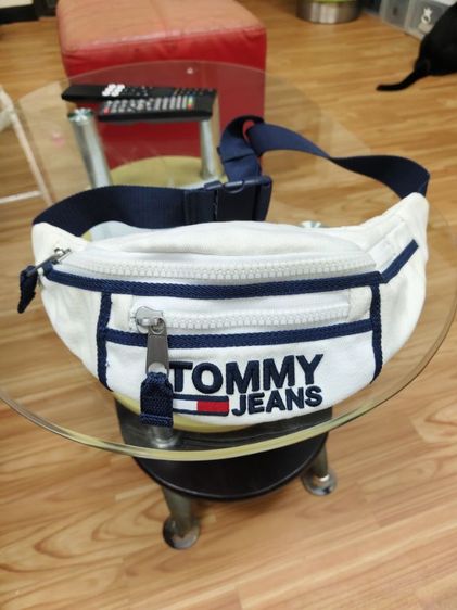 กระเป๋าสะพาย Tommy รูปที่ 2