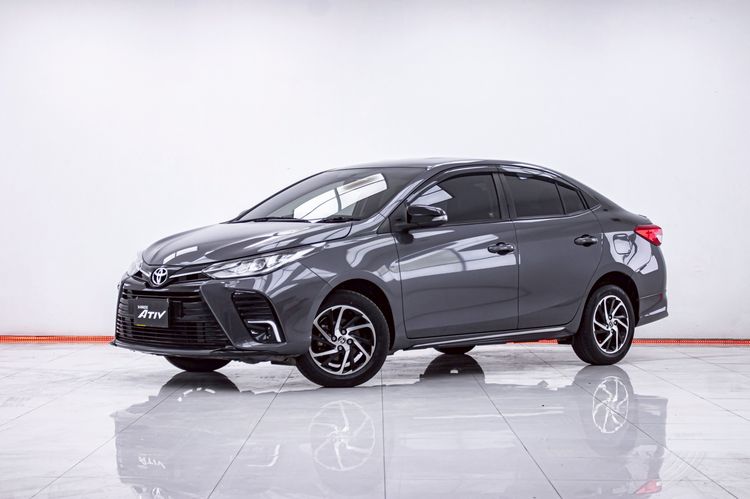 Toyota Yaris ATIV 2022 1.2 Sport Sedan เบนซิน ไม่ติดแก๊ส เกียร์อัตโนมัติ เทา