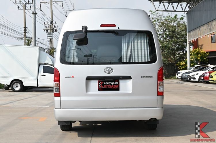 Toyota Commuter 2014 3.0 Van ดีเซล ไม่ติดแก๊ส เกียร์ธรรมดา บรอนซ์เงิน รูปที่ 4