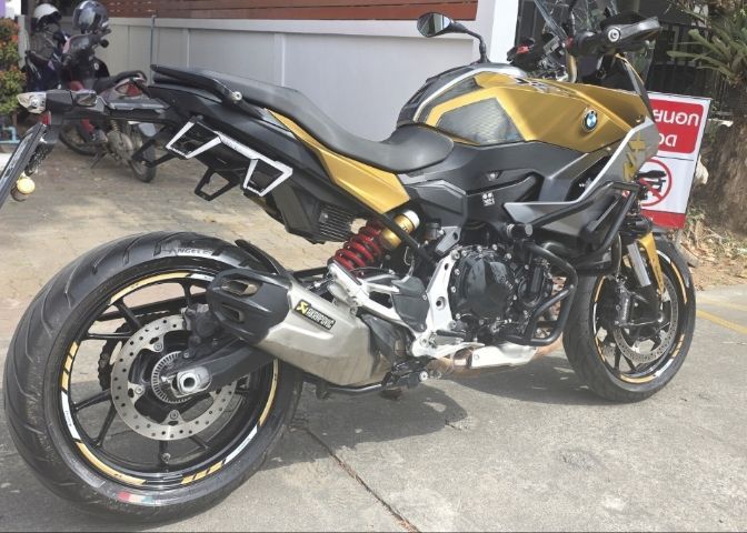 ขายรถบ้านใช้เอง BMW F900XR ปี21 จด22 ราตา260,000 พร้อมออกtrip สภาพดีมาก อัคนี  โทร 081  688 3433ไม่เคยชน ไม่เคยล้ม,เช็คศูนย์ยางใหม่ เช็คศูนย์  Bmw mile 19,900km. รูปที่ 6