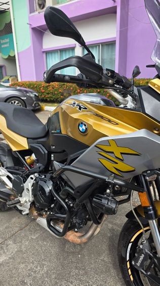 ขายรถบ้านใช้เอง BMW F900XR ปี21 จด22 ราตา260,000 พร้อมออกtrip สภาพดีมาก อัคนี  โทร 081  688 3433ไม่เคยชน ไม่เคยล้ม,เช็คศูนย์ยางใหม่ เช็คศูนย์  Bmw mile 19,900km. รูปที่ 13