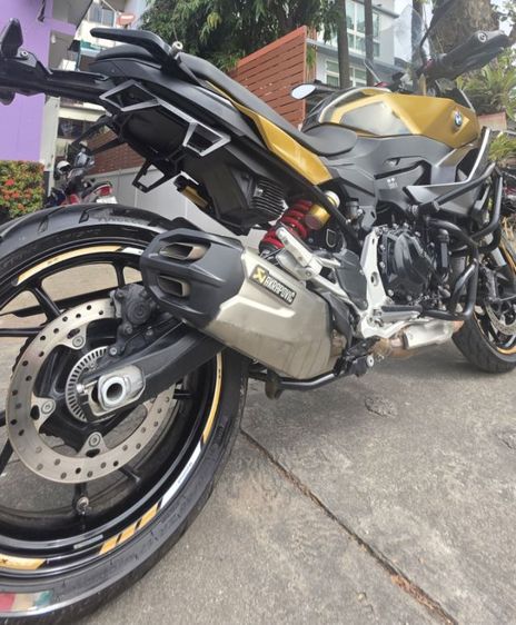 ขายรถบ้านใช้เอง BMW F900XR ปี21 จด22 ราตา260,000 พร้อมออกtrip สภาพดีมาก อัคนี  โทร 081  688 3433ไม่เคยชน ไม่เคยล้ม,เช็คศูนย์ยางใหม่ เช็คศูนย์  Bmw mile 19,900km. รูปที่ 5