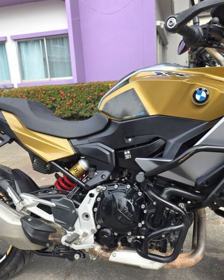 ขายรถบ้านใช้เอง BMW F900XR ปี21 จด22 ราตา260,000 พร้อมออกtrip สภาพดีมาก อัคนี  โทร 081  688 3433ไม่เคยชน ไม่เคยล้ม,เช็คศูนย์ยางใหม่ เช็คศูนย์  Bmw mile 19,900km. รูปที่ 2