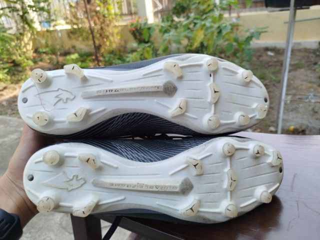 รองเท้าสตั้ด pan มือสอง ตัวท็อป รูปที่ 3