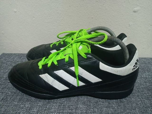 ผู้ชาย ดำ รองเท้าฟุตบอล อื่นๆ ร้อยปุ่มAdidas Goletto VI TF
