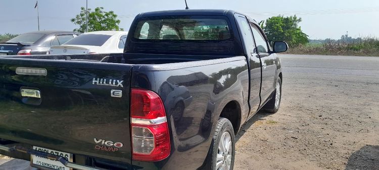 Toyota Hilux Vigo Champ 2013 Smart Cab 2.5 E Pickup ดีเซล เกียร์ธรรมดา ดำ รูปที่ 2