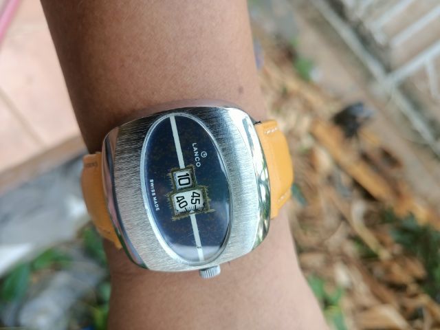 Vintage rare Lanco Digital Jump Hour Manual Winding Men's Made Swiss 1965 ระบบไขลาน งานเก่า เรือนใหญ่ทรงถังเบียร์ มัน มัน เครื่องสวย เดินปรกติ  รูปที่ 3