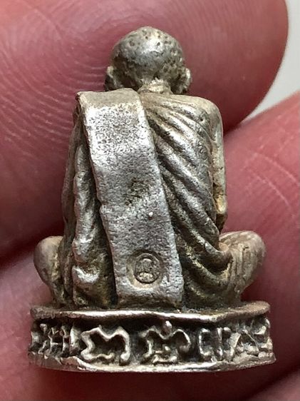 รูปหล่อเก่าค่ะ รูปที่ 2