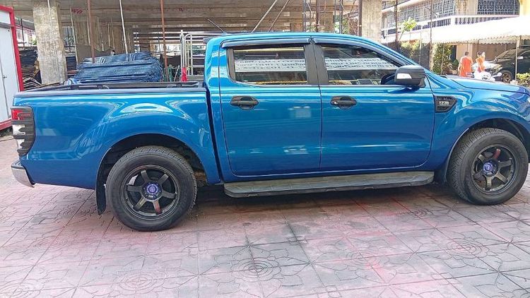 Ford Ranger 2019 2.2 Hi-Rider XLT Pickup ดีเซล เกียร์ธรรมดา น้ำเงิน รูปที่ 3