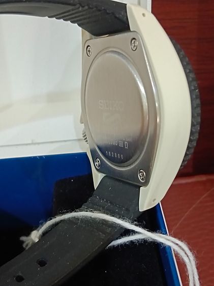 นาฬิกา Seiko 5 Sports SRPG79K1 สายเรซิ่น มือสอง รูปที่ 7