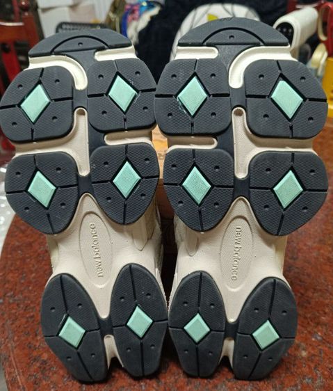 ขาย New Balance 9060MAC  size 42.5-270mm สภาพสวยมาก  รูปที่ 12