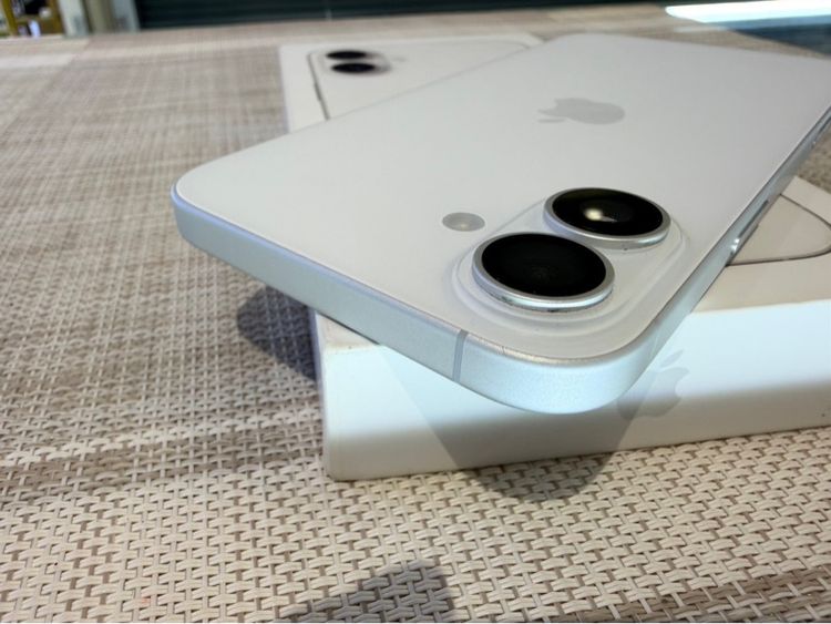 iPhone 16 Plus 128 สีขาวผ่อนได้ รับเทิร์น รูปที่ 3