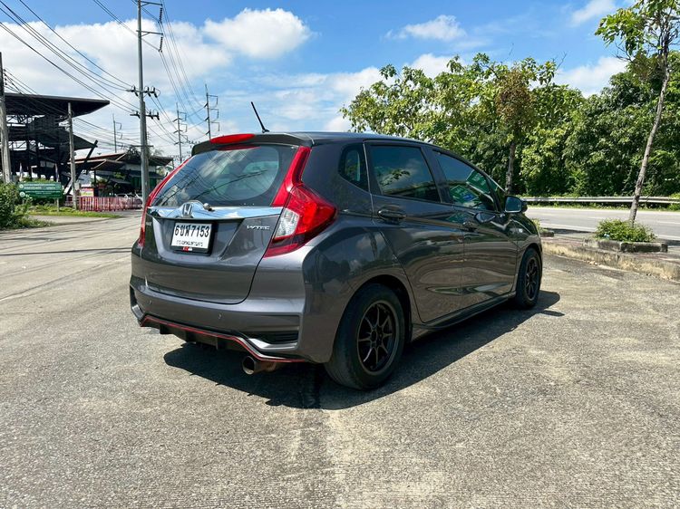 Honda Jazz 2018 1.5 V i-VTEC Sedan เบนซิน ไม่ติดแก๊ส เกียร์อัตโนมัติ เทา รูปที่ 4