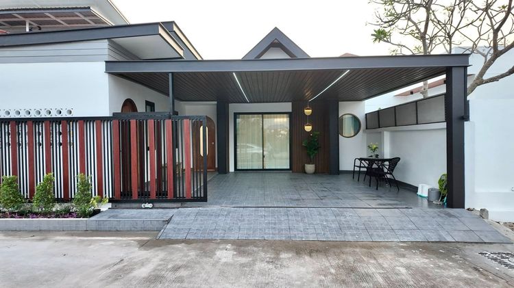 ตกแต่งครบ ขายบ้านเดี่ยว – พบสุข 2 (ซอยพรประภานิมิต 13) พัทยา รูปที่ 2