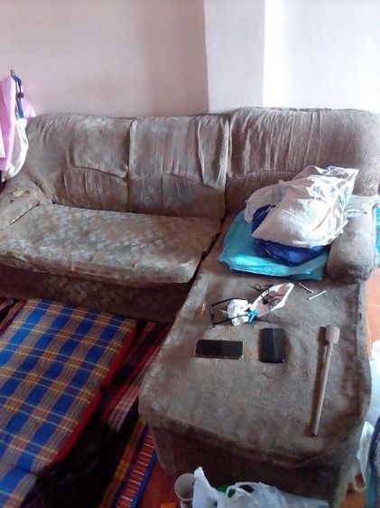 ขายโซฟา 2 ท่อน ลายหลุยส์  ราคา 400 บาท รูปที่ 2