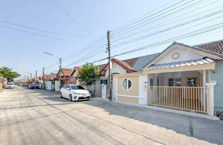 บ้านราคาไม่เกินล้าน ใกล้ห้างโลตัส สี่แยกนิคมพัฒนา ผ่อนเพียงเดือนละ 3000 กว่าบาท รูปที่ 2