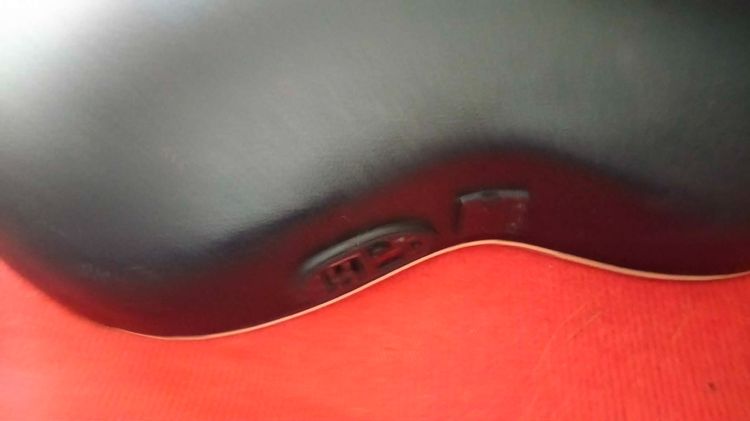 กีาร์หลังเต่า Ovation  รูปที่ 4