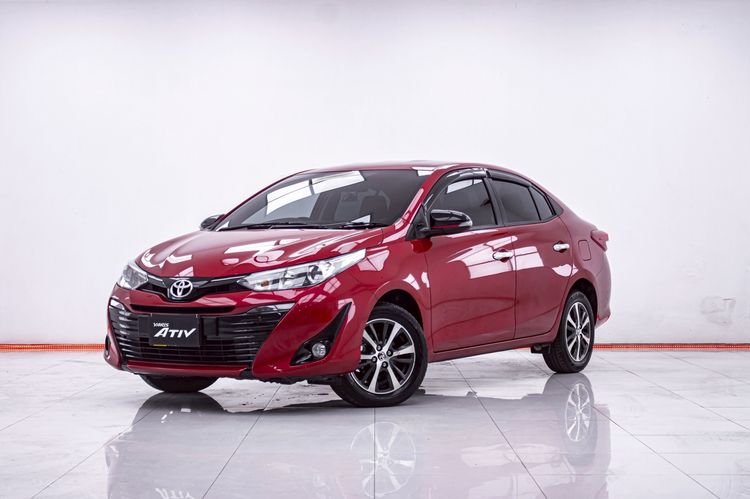 รถ Toyota Yaris ATIV 1.2 S Plus สี แดง